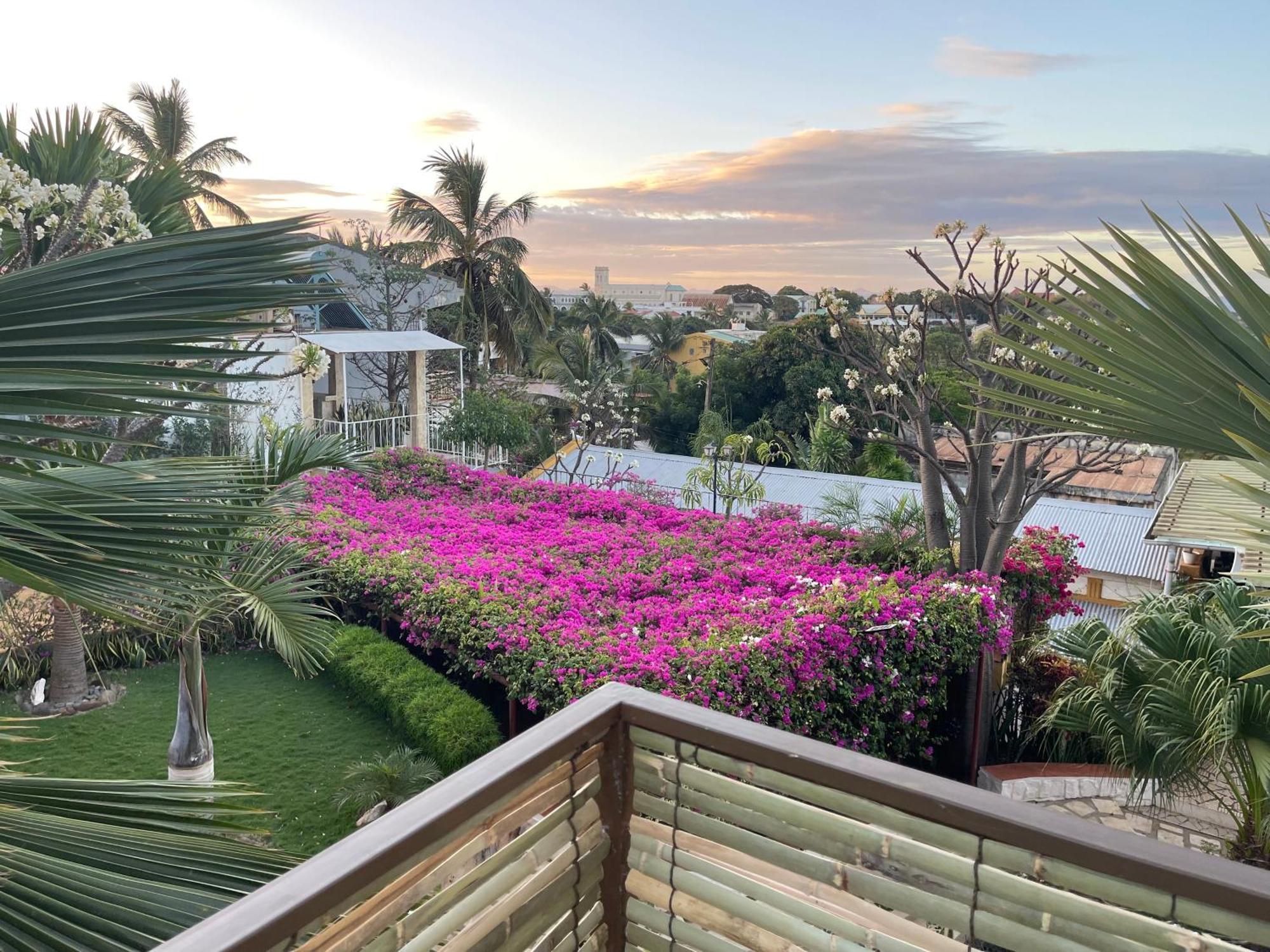 Le Jardin Exotique Hotel Antsiranana Kültér fotó